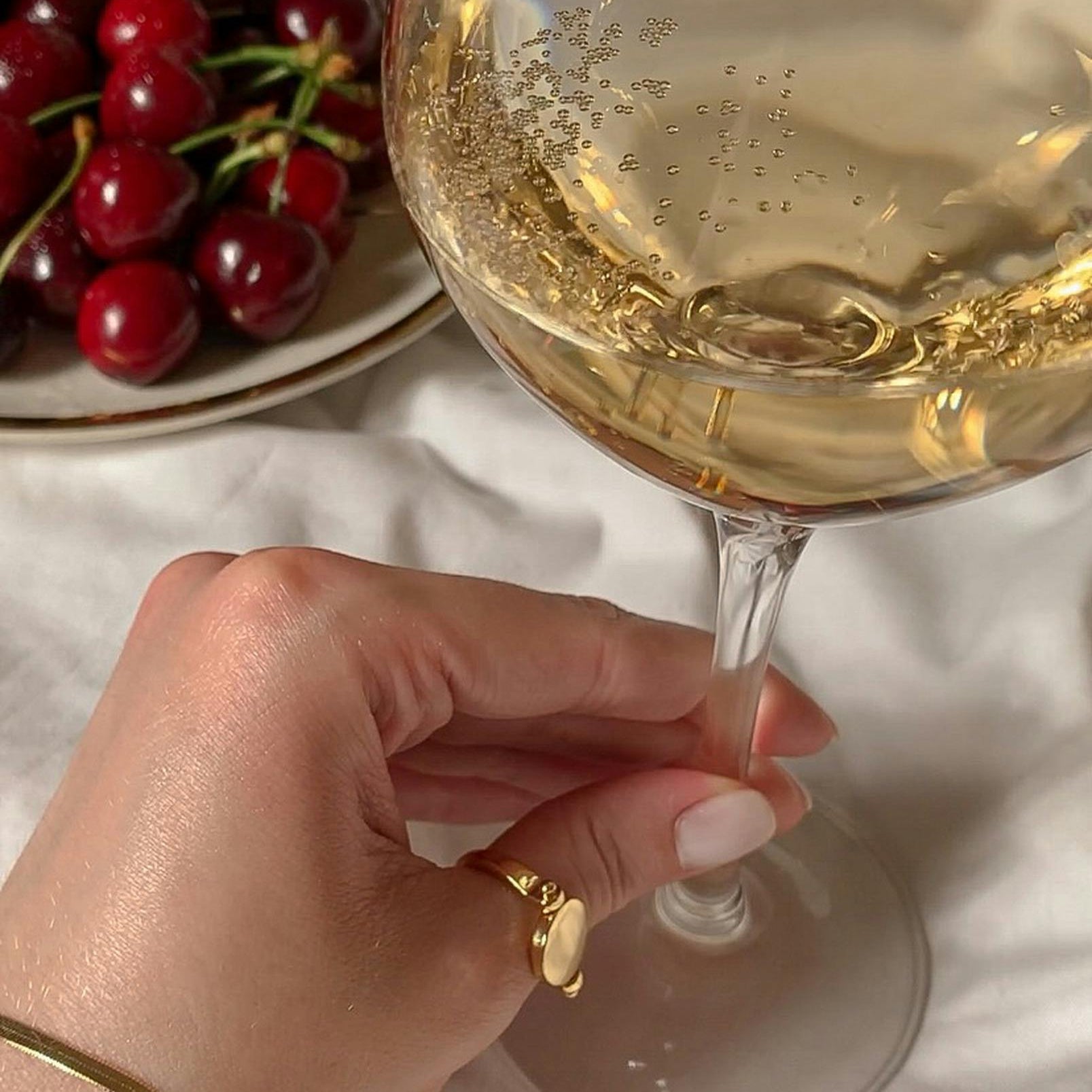 Non alcoholic glass of sparkling wine